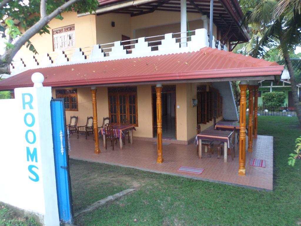 Hot Tuna Surfers Rest Midigama East Exterior photo